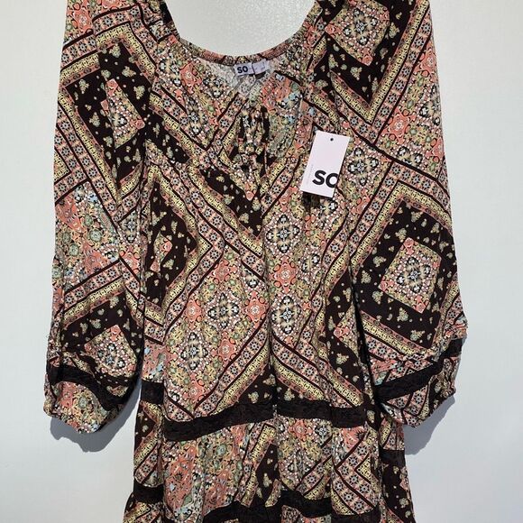 SO Women's Brown Multi Lace Inset Tiered Long Sleeve Babydoll Dress Medium NWT - Picture 3 of 12